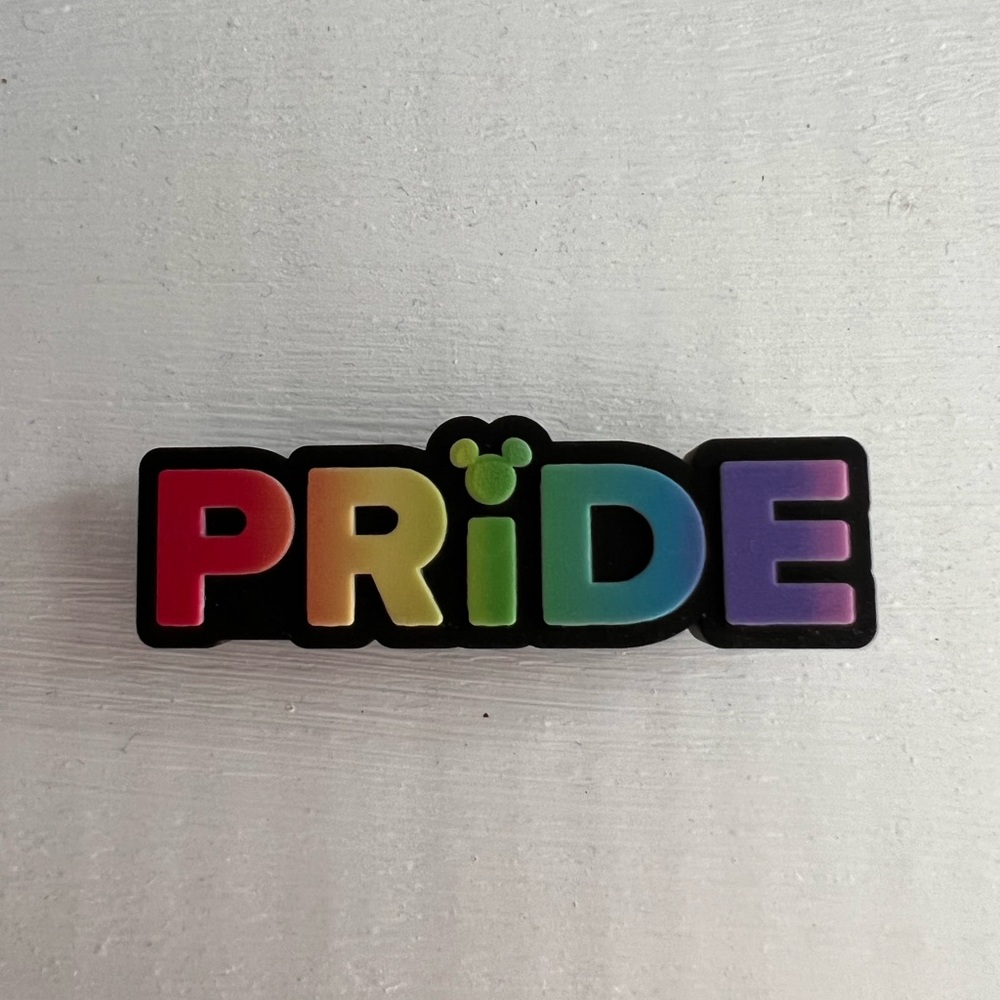 🆕 Crocs Jibbitz Disney Pride Word Rainbow Mickey Head
